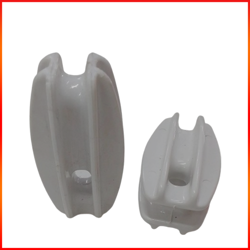 end insulator black - white oval