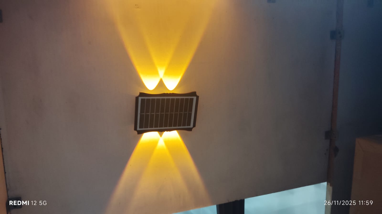SOLAR WALL LIGHT 10 W