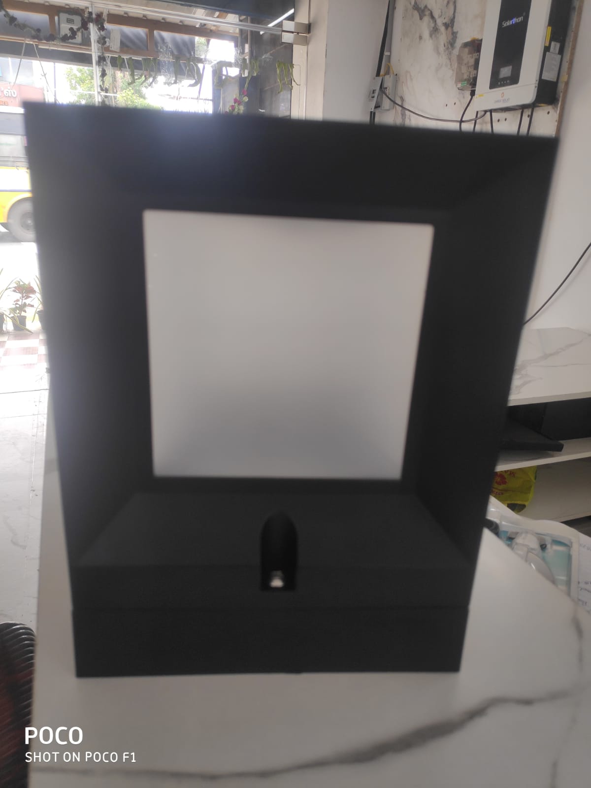 solar LED garden light