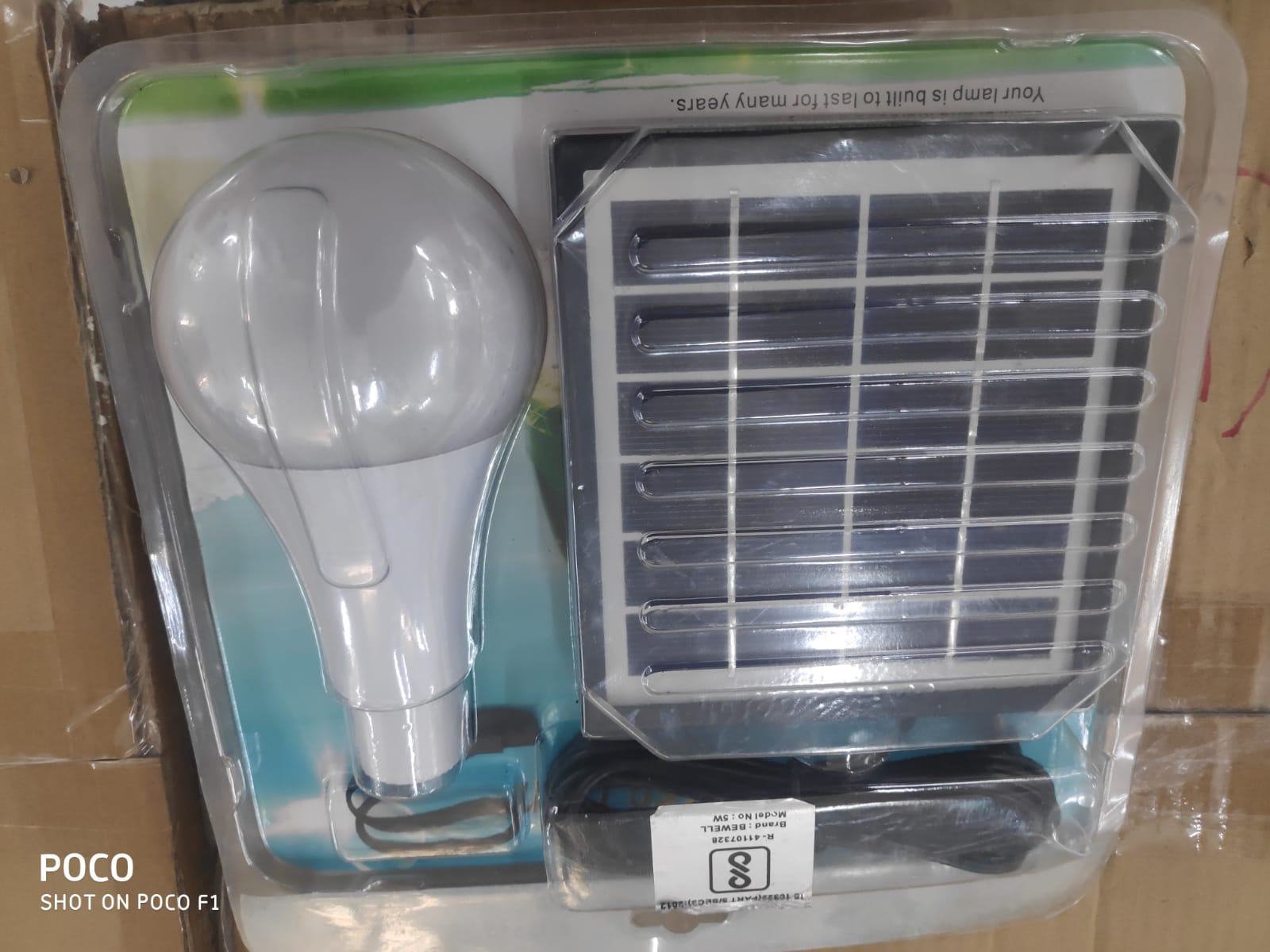 SOLAR CHARCE LED LIGHT